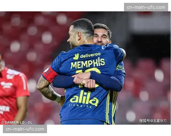 专访里昂中场卡克雷：“我们仍在适应新教练的4-2-2-2体系”